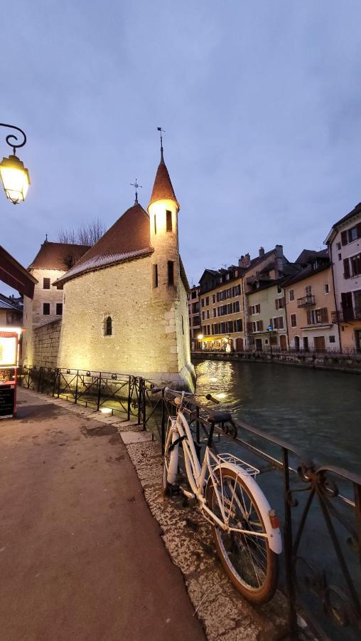 Annecy Lake Central Bagian luar foto